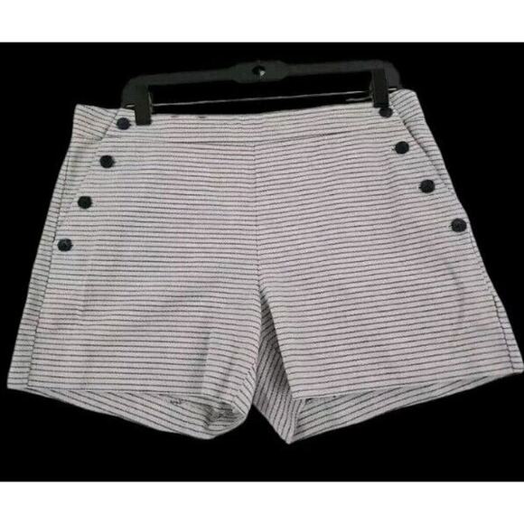 Banana Republic Factory~Woman Sz. 8~Gray/Blue Stripes Button Sides Shorts Cotton - Picture 1 of 9